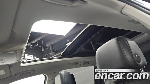 Volkswagen Tiguan Allspace 2023 — ფოტო 18/20