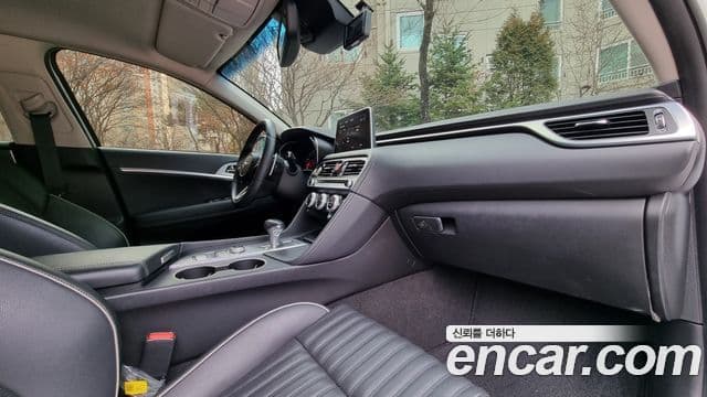 Genesis G70 2020 — ფოტო 11/20