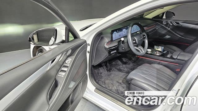 Genesis G80 2025 — ფოტო 11/20