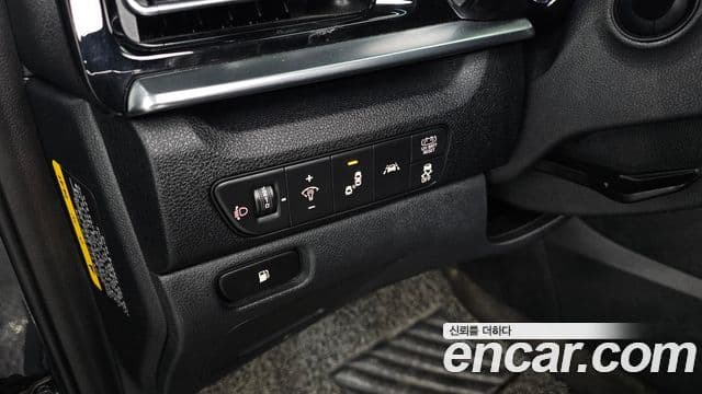 Kia Niro 2020 — ფოტო 5/20