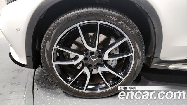 Mercedes-Benz GLC-Class 2019 — ფოტო 5/20