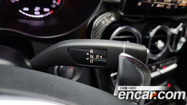 Mercedes-Benz GLC-Class 2019 — ფოტო 9/20