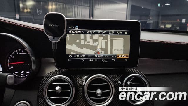 Mercedes-Benz GLC-Class 2019 — ფოტო 14/20