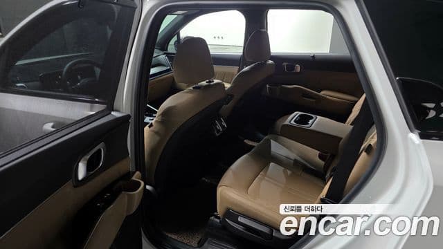 Kia Sorento 2024 — Şəkil 11/20