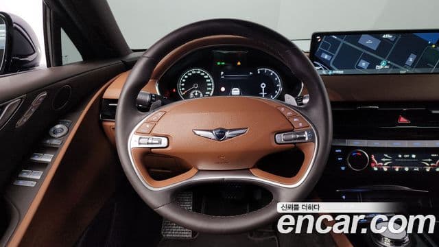 Genesis Electrified G80 2023 — ფოტო 15/20