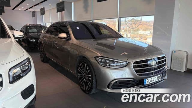 Mercedes-Benz S-Class 2021 — Фото 2/8