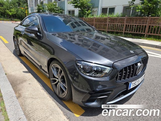 Mercedes-Benz E-Class 2021 — Şəkil 18/20