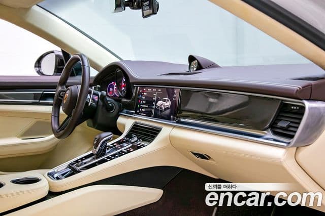 Porsche Panamera 2022 — Şəkil 11/20
