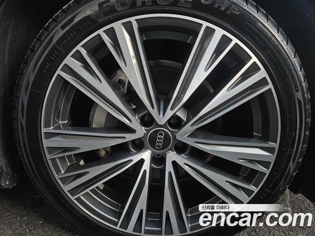 Audi A6 2023 — Photo 17/20