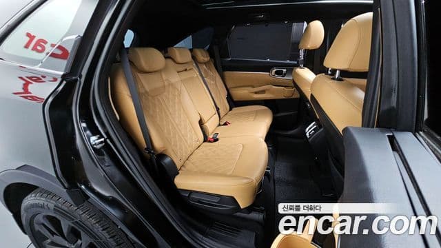 Kia Sorento 2020 — Фото 11/20
