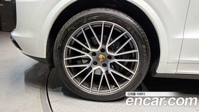 Porsche Cayenne 2021 — Şəkil 5/20