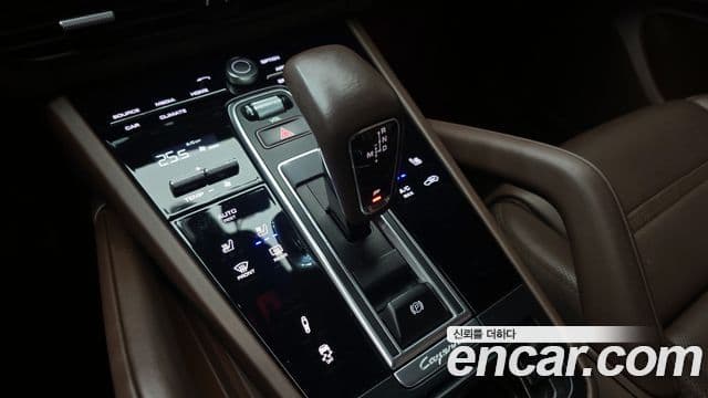 Porsche Cayenne 2021 — Şəkil 9/20