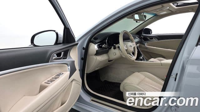 Genesis G70 2021 — Şəkil 13/20