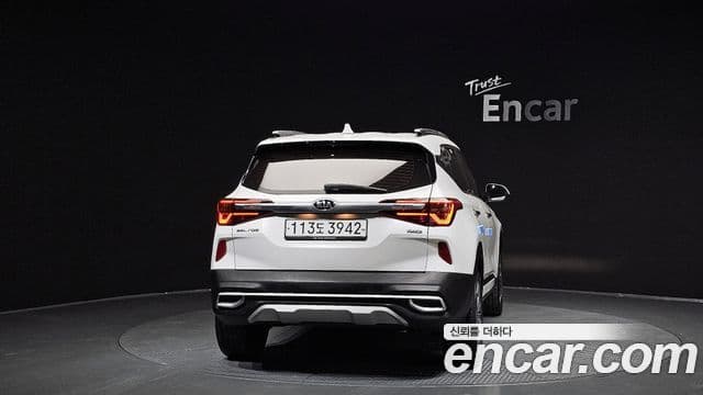Kia Seltos 2020 — ფოტო 4/20