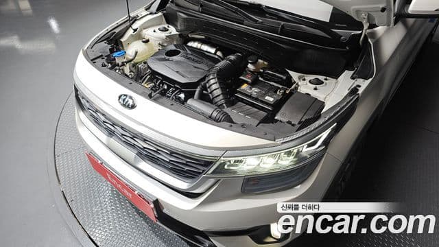 Kia Seltos 2020 — ფოტო 6/20