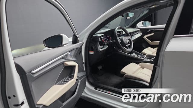 Audi A3 2022 — Şəkil 10/20