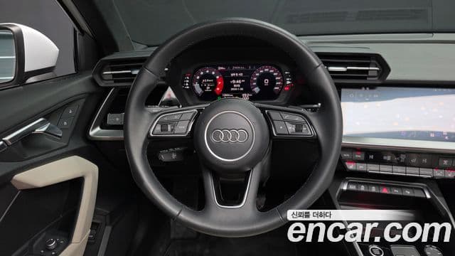 Audi A3 2022 — Şəkil 13/20