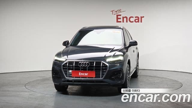 Audi Q5 2021 — Photo 6/20