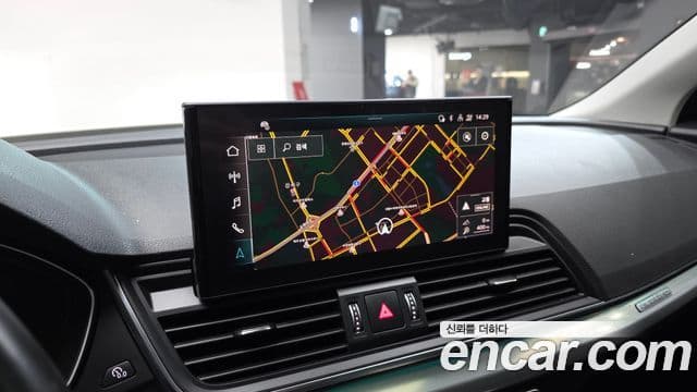 Audi Q5 2021 — Photo 10/20