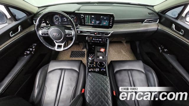 Kia K5 2021 — ფოტო 7/20