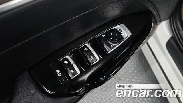 Kia K5 2021 — ფოტო 13/20