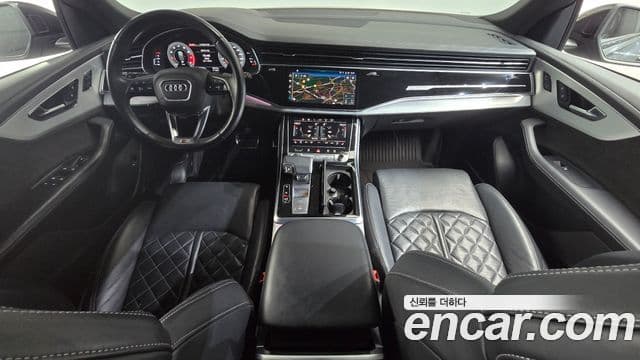 Audi Q7 2021 — ფოტო 7/20