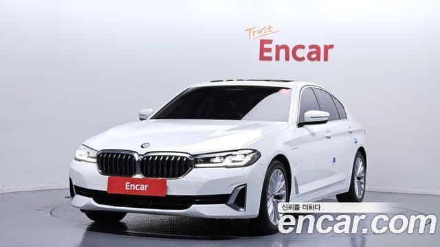 BMW 5 Series 2020 — Şəkil 1/20
