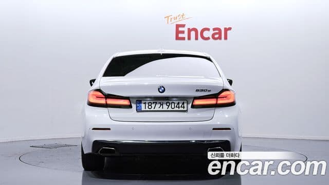 BMW 5 Series 2020 — Şəkil 4/20
