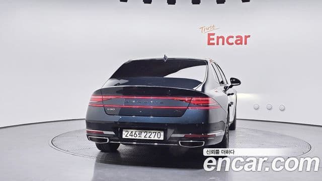 Genesis G90 2022 — Şəkil 8/20