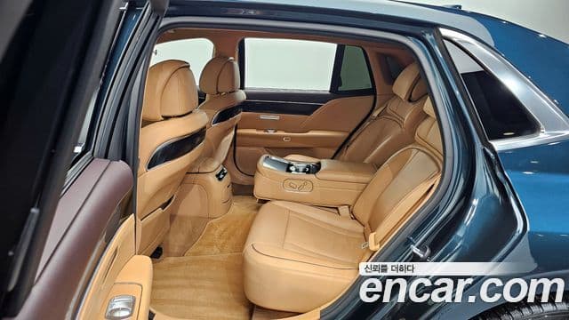 Genesis G90 2022 — Şəkil 13/20