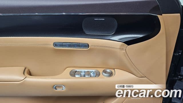 Genesis G90 2022 — Şəkil 12/20