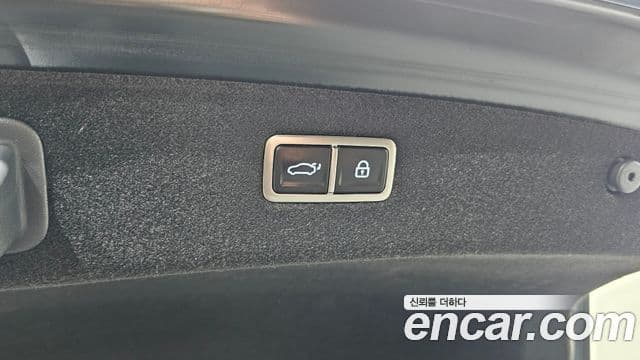 Genesis G90 2022 — Şəkil 7/20