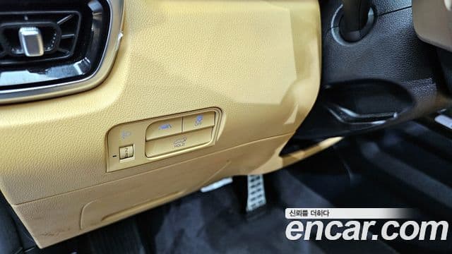 Kia Sorento 2021 — Фото 15/20