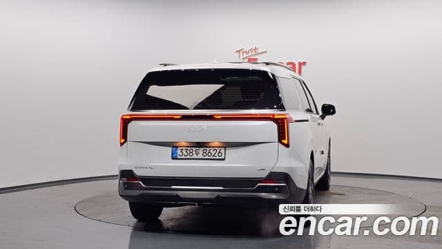 Kia Carnival 2024 — ფოტო 4/20
