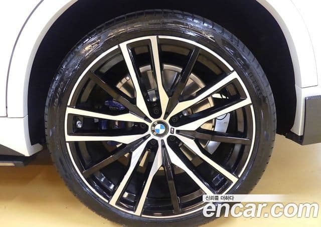 BMW X5 2020 — Photo 6/20