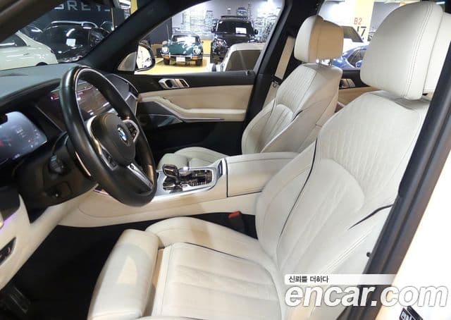BMW X5 2020 — Photo 7/20