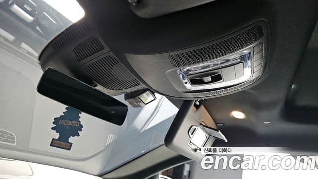 Mercedes-Benz GLE-Class 2022 — ფოტო 18/20