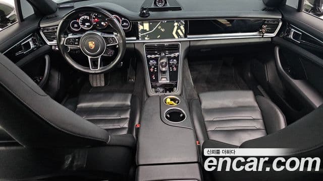 Porsche Panamera 2018 — Şəkil 17/20