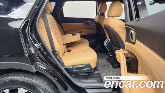 Kia Sorento 2021 — Фото 12/20