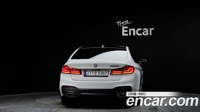 BMW 5 Series 2019 — Şəkil 4/20