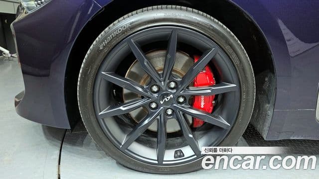 Kia Stinger Meister 2021 — Photo 17/20