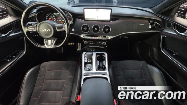 Kia Stinger Meister 2021 — Photo 6/20