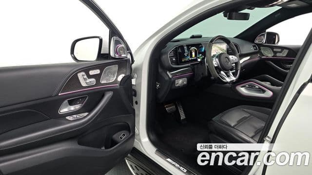 Mercedes-Benz GLE-Class 2023 — ფოტო 11/20