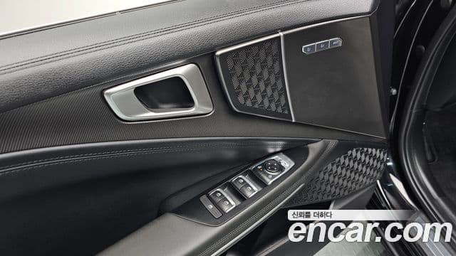 Kia K8 2025 — фото 12 из 20