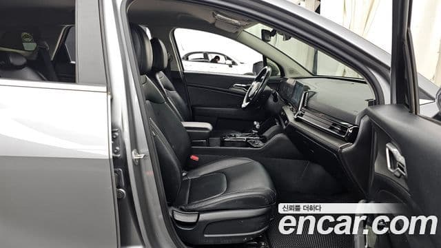 Kia Sportage 2022 — Фото 11/20