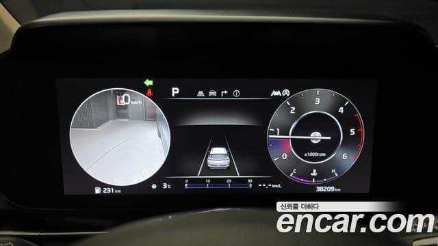 Kia Carnival 2022 — Фото 8/20