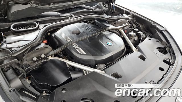 BMW 7 Series 2023 — Photo 10/20