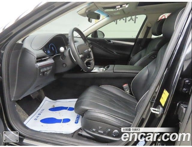 Genesis Electrified G80 2022 — Şəkil 8/20