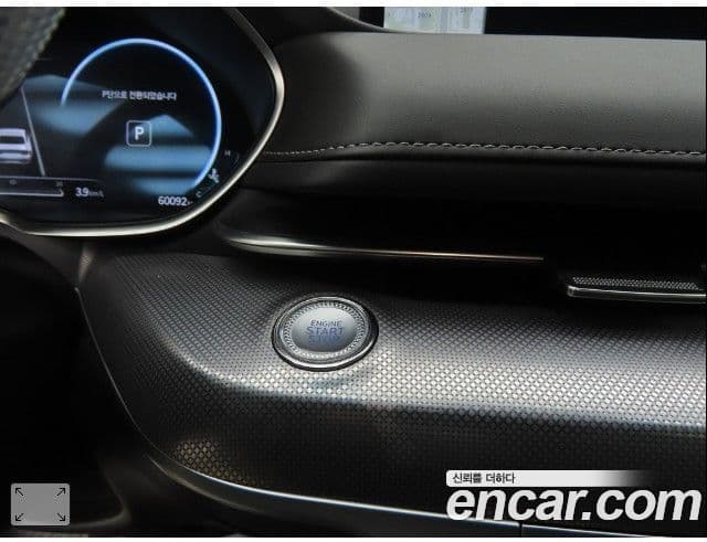 Genesis Electrified G80 2022 — ფოტო 13/20
