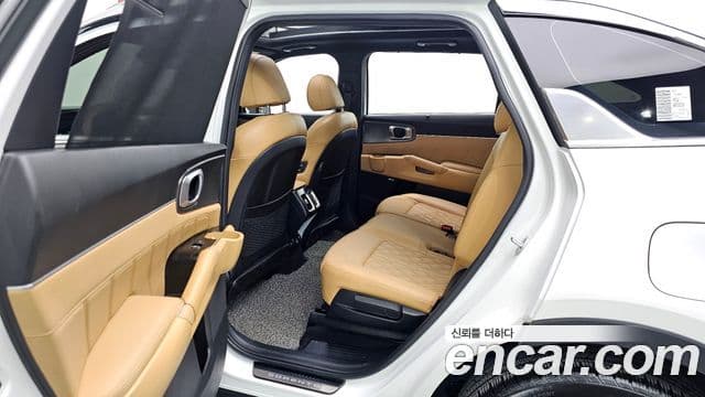 Kia Sorento 2021 — Şəkil 12/20